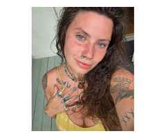 Moment de plaisir coquine sans tabous avec soumise discret